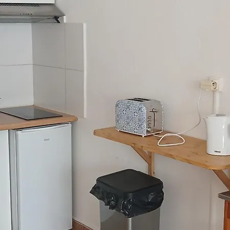 3 Personnes Renove Dans Calme ! Appartamento *